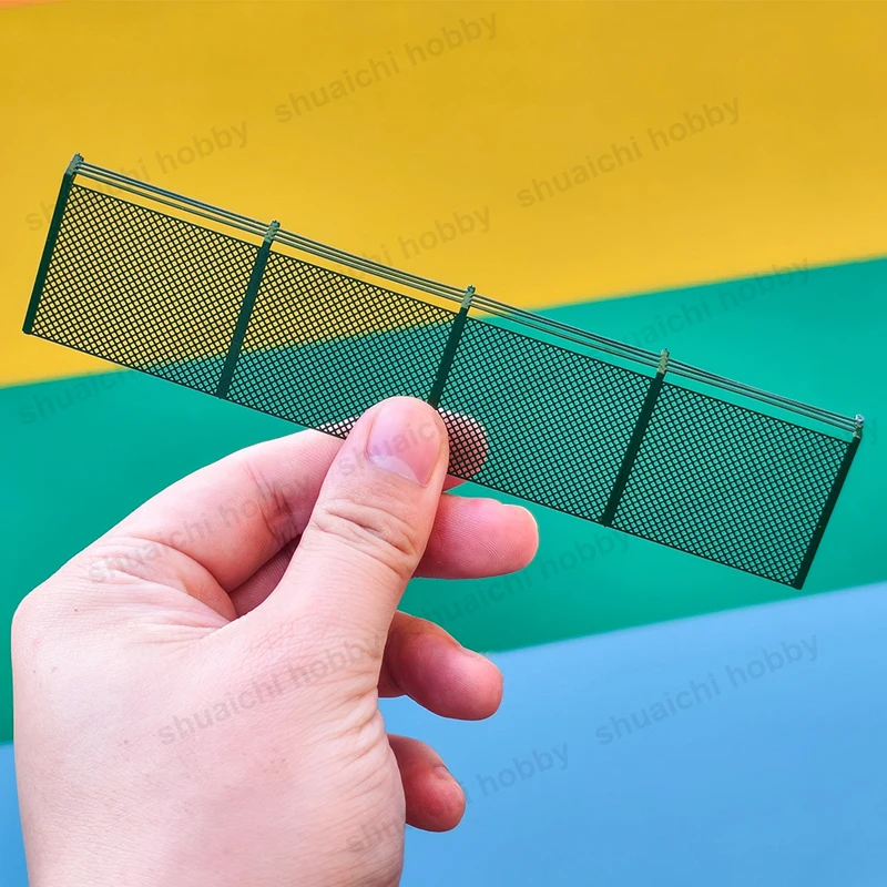 2 Stuks Miniatuur Snelweg Vangrail Model Hoogte 3.5/4 Cm Koper Anti-Collision Netto Treinspoor Hek voor Diy Diorama Accessoire