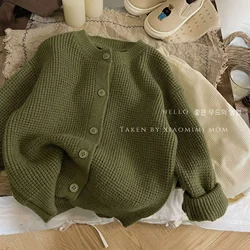 Camisolas de malha de peito único para bebês meninos e meninas, cardigans infantis, casacos elegantes, verdes e amarelos, primavera e outono