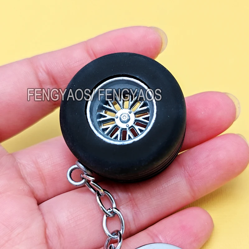 New Style Hub Tire Keychain Luxury Unisex Car Keychain Mini F1 Racing Wheel Keychain Luggage Key Charm