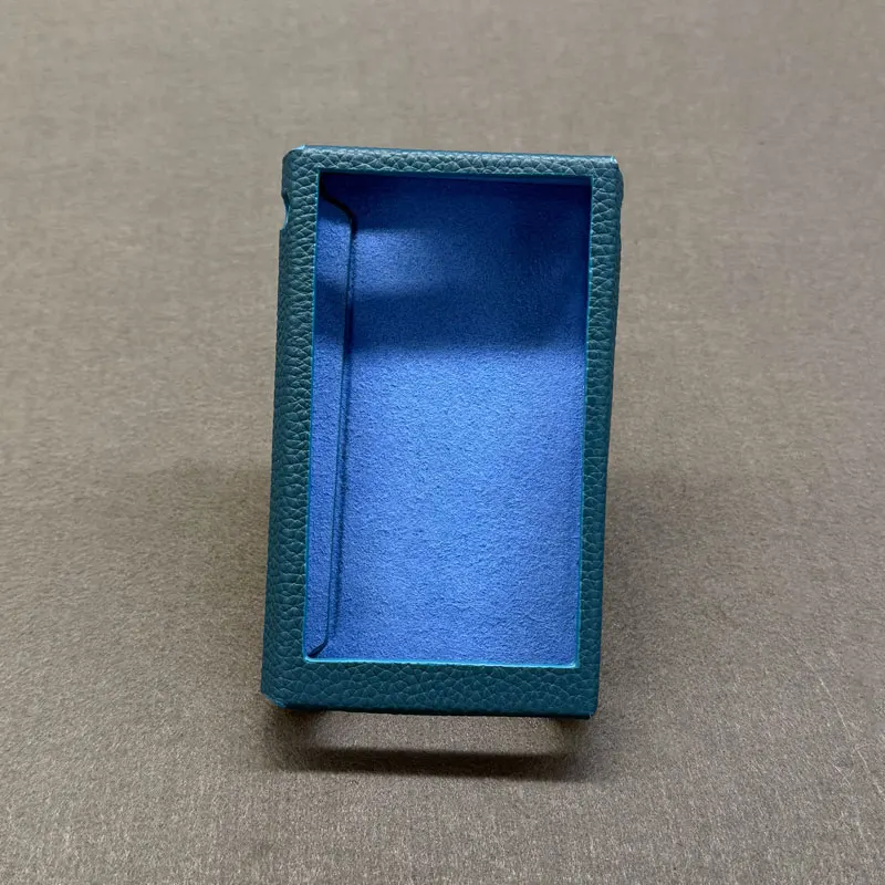 

A6 Custom-Made Genuine Leather Case For Cayin N6III