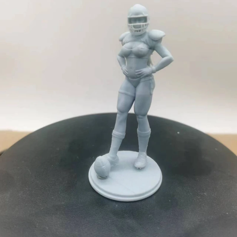 

1/24 Scale Resin Figur Assemble Model Kit female rugby player Diy Unassembled and Unpainted 3D printing toy