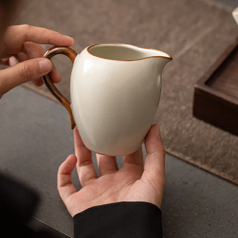 Beige Ru Kiln Tea Pitcher Gong Dao Bei Household Cup Porcelain Kung Fu Set Single Fair Mug Gracked Glaze Supportable Utensils