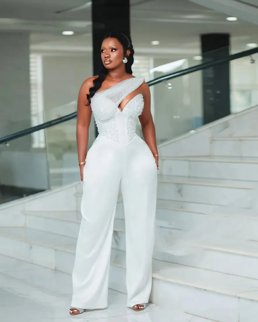 Elegant Ivory One Shoulder Wedding Jumpsuits Bridal Reception Dress Pearls Beaded Sweetheart Corset Long Formal Events Gown