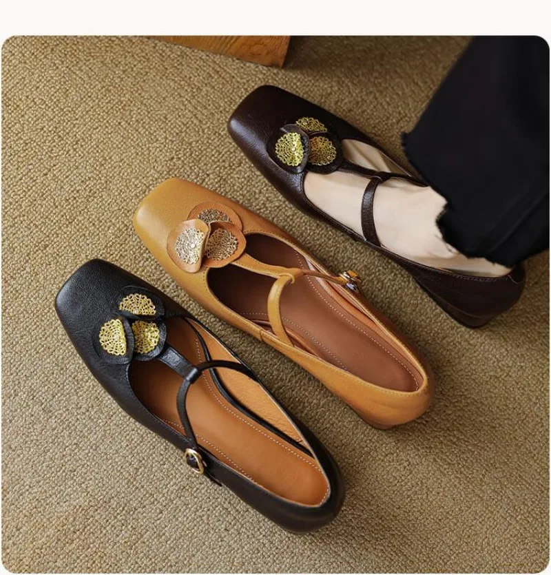 Mary Jane Shoes Luxury Rome Elegant Shallow Shoes for Women 2024 New Summer Pointed Toe Retro Shoes Designer Dress Luxury Pumps