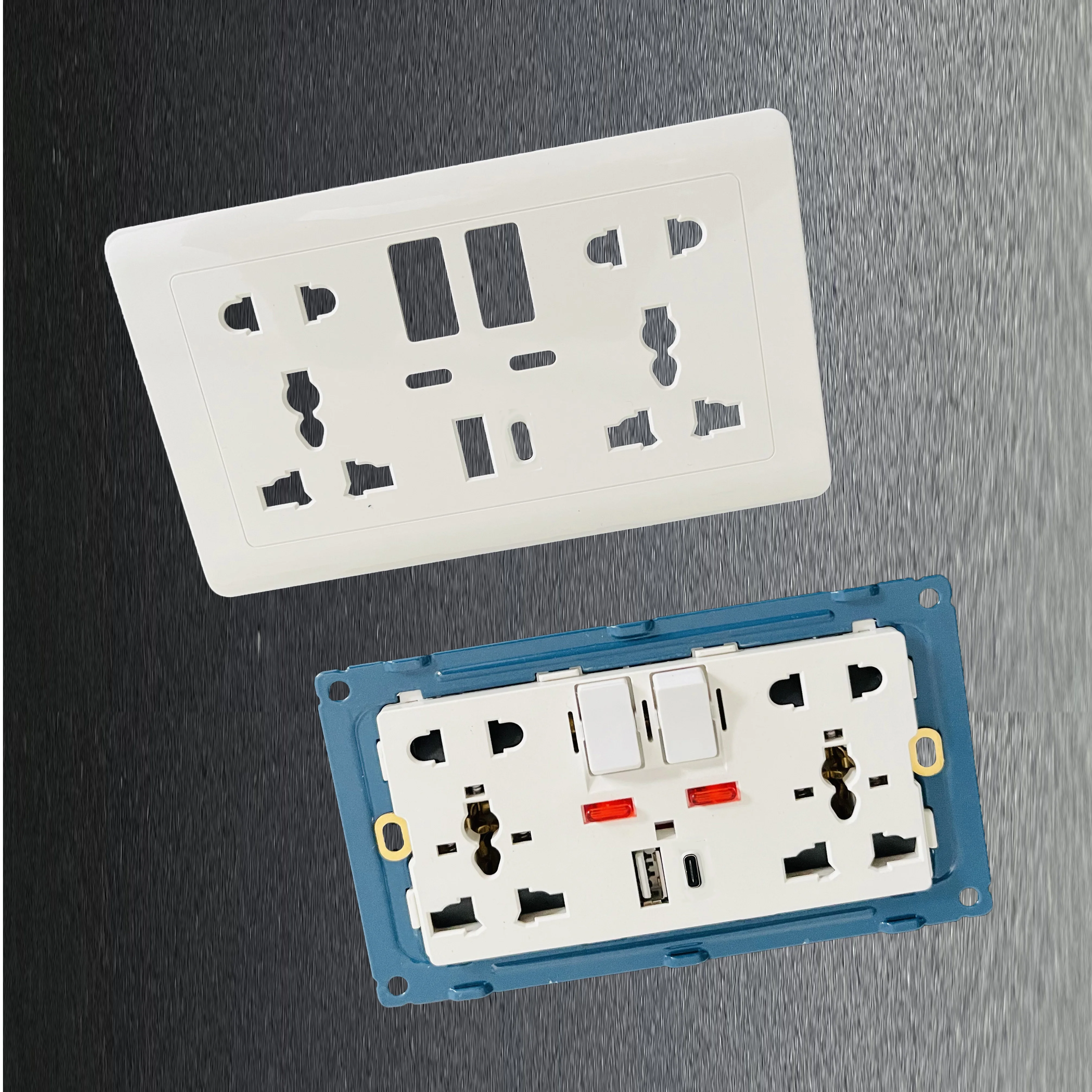 International standard 146 socket panel multifunctional five-hole socket usb with C plug American phonetic symbol