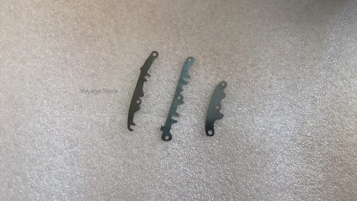 

1PC Suitable for the new Volkswagen Lingdu Magotan CC Sagitar Weilan Langyi air outlet iron plate