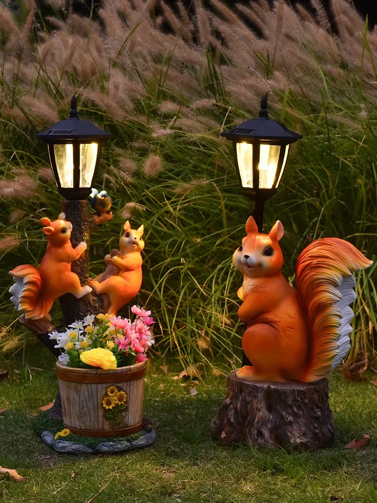 Outdoor simulation little squirrel animal flower pot solar landscape lawn courtyard terrace balcony garden decoration ornament