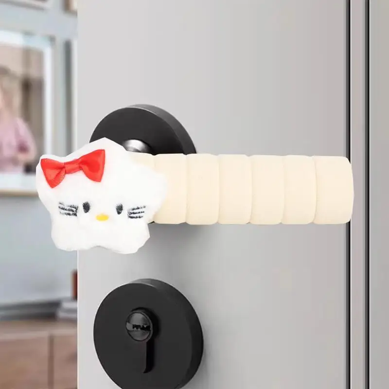 

Sanrio чехол на ручку для девочек Hello Kitty, милый чехол на дверную ручку, украшение для дома, комфортный простой принт, креативный, хит продаж, мягкий