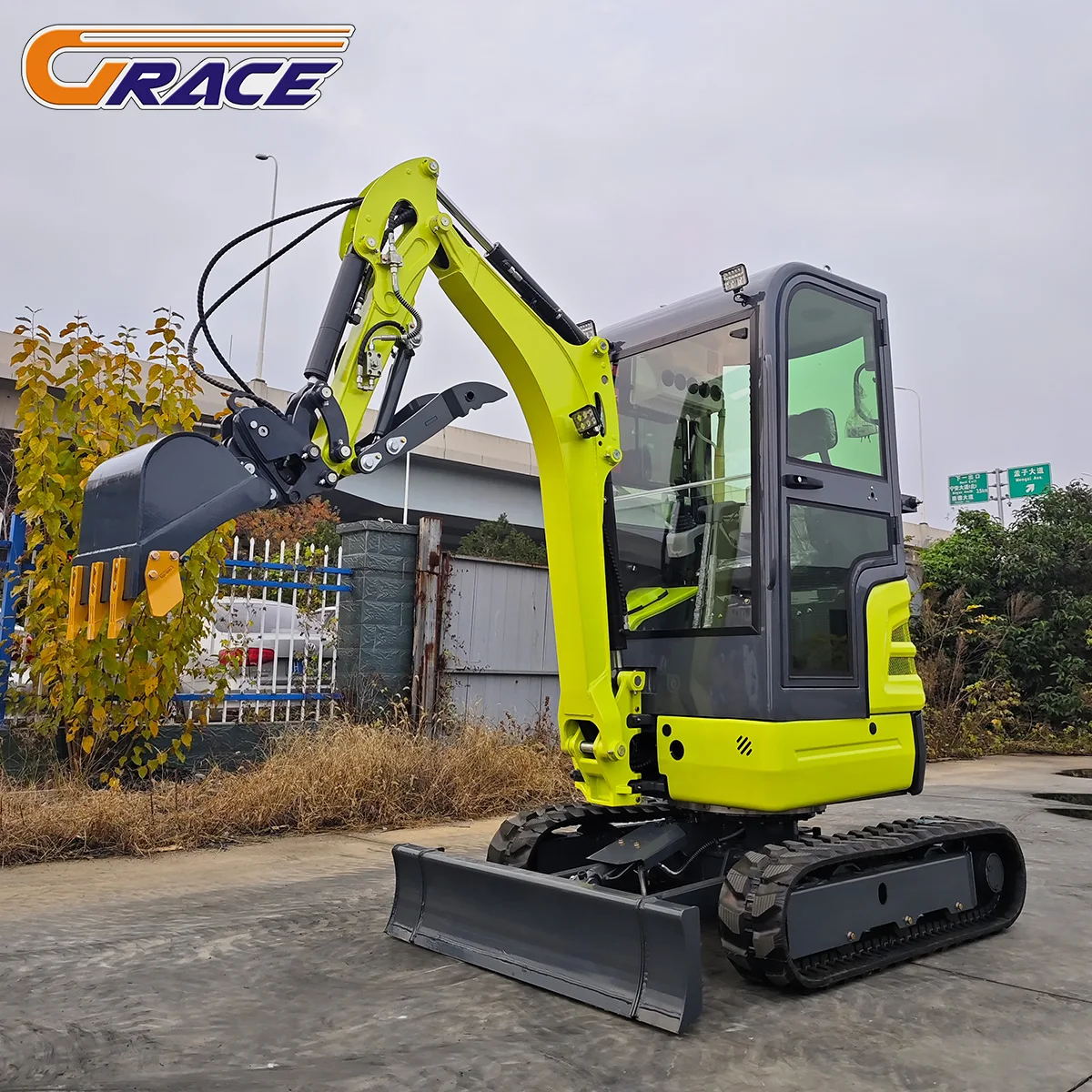 تخصيص 1.8 طن حفارات صغيرة CE EPA EURO 5 حفارة صغيرة حفار زاحف جديد حفارة صغيرة متعددة الوظائف للحديقة