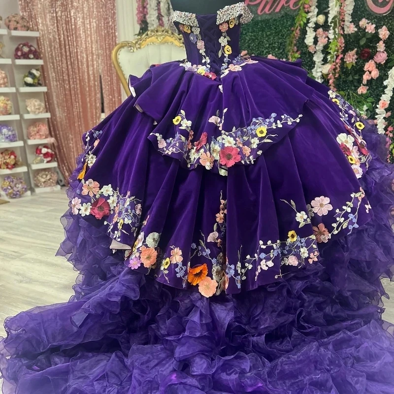 Purple vestidos de 15 anos Quinceanera Dresses Embroidered Applique Beads Tull Tiered Girl Sweet 16 Party Wear robes de soirée