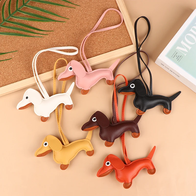 

1Pc Men's Car Dachshund Keychain PU Leather Dog Keychains Fashion For Women Bag Pendant Jewelry Trinket Key Ring Key Chain