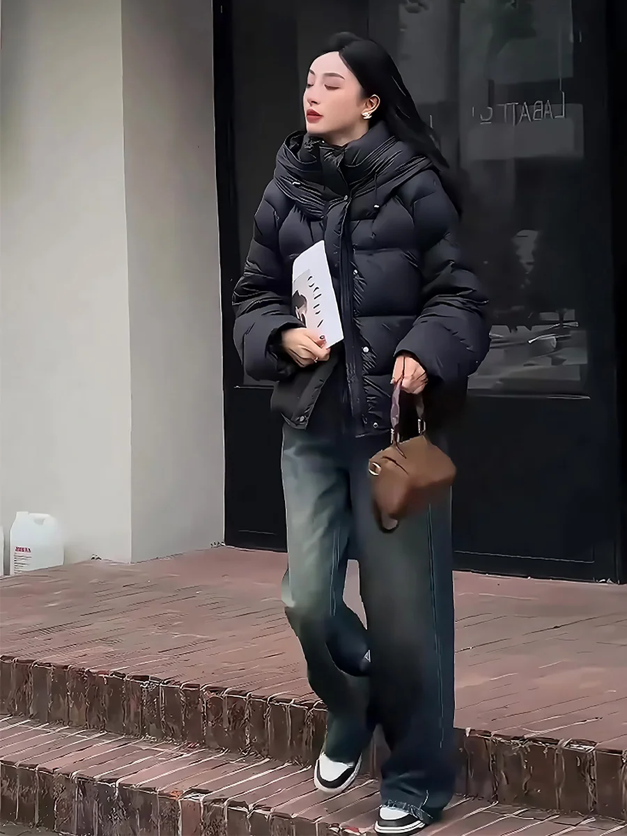 เสื้อโค้ทผู้หญิงแบบมีฮู้ดบุขนเป็ดสำหรับฤดูหนาว รุ่น Bla Puffer Jaet  แบบยาว สีขาว เหมาะสำหรับการเดินทาง