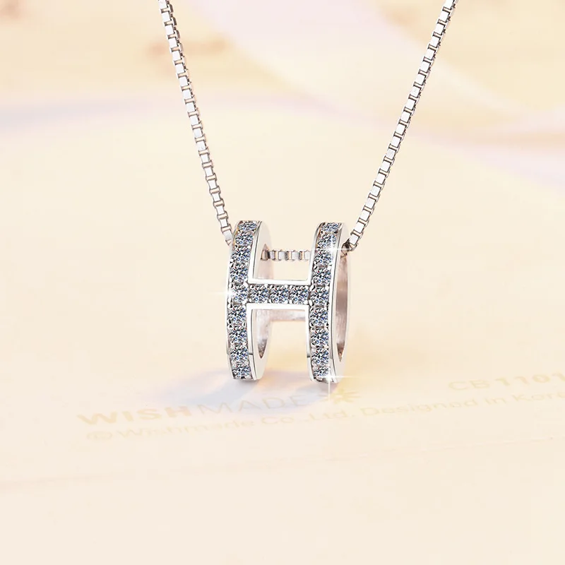 

Letter H Inlaid Half-circle Pendant Women's Moissanite PT950 Platinum - Minimalist H letter design, half-circle inlay