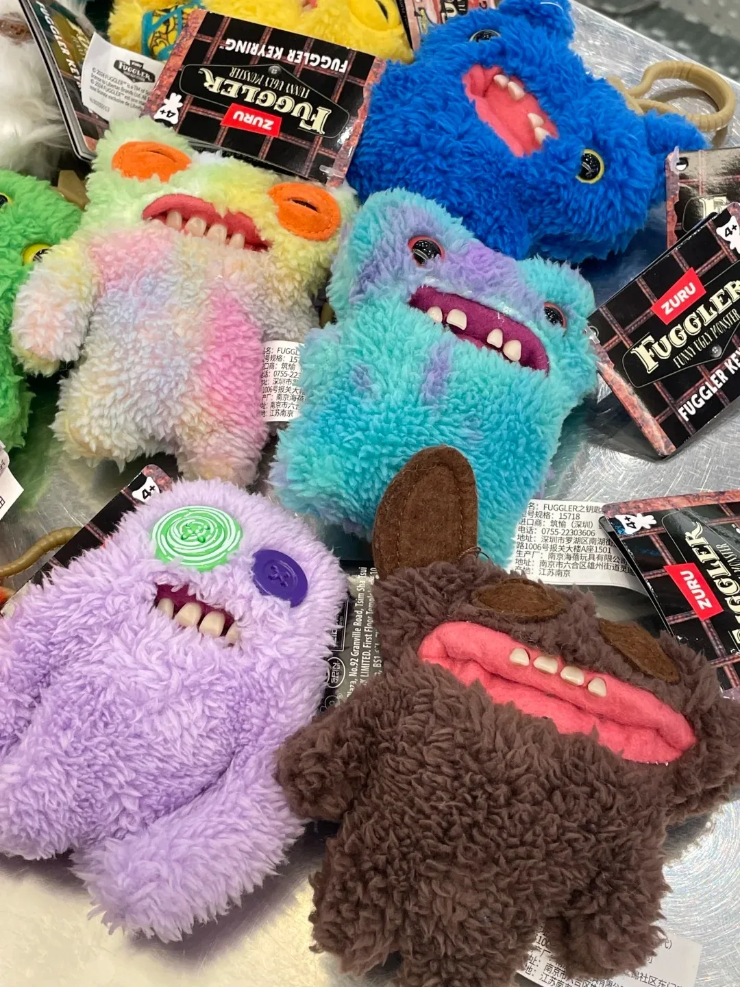 

Squidge's third-generation vinyl plush dol an ugly and cute tooth monster pendant backpack soft toy is a gift for boys and girls