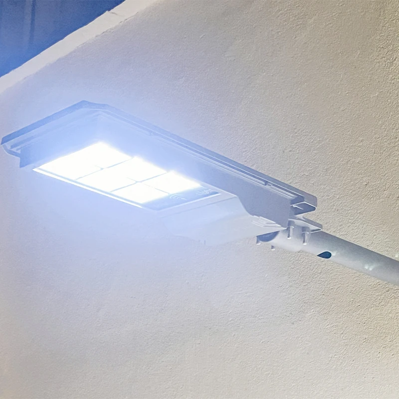 Outdoor Ip65 Led Solar Street Light All in One Solar Street Lamp 100W Solar Street Lighting