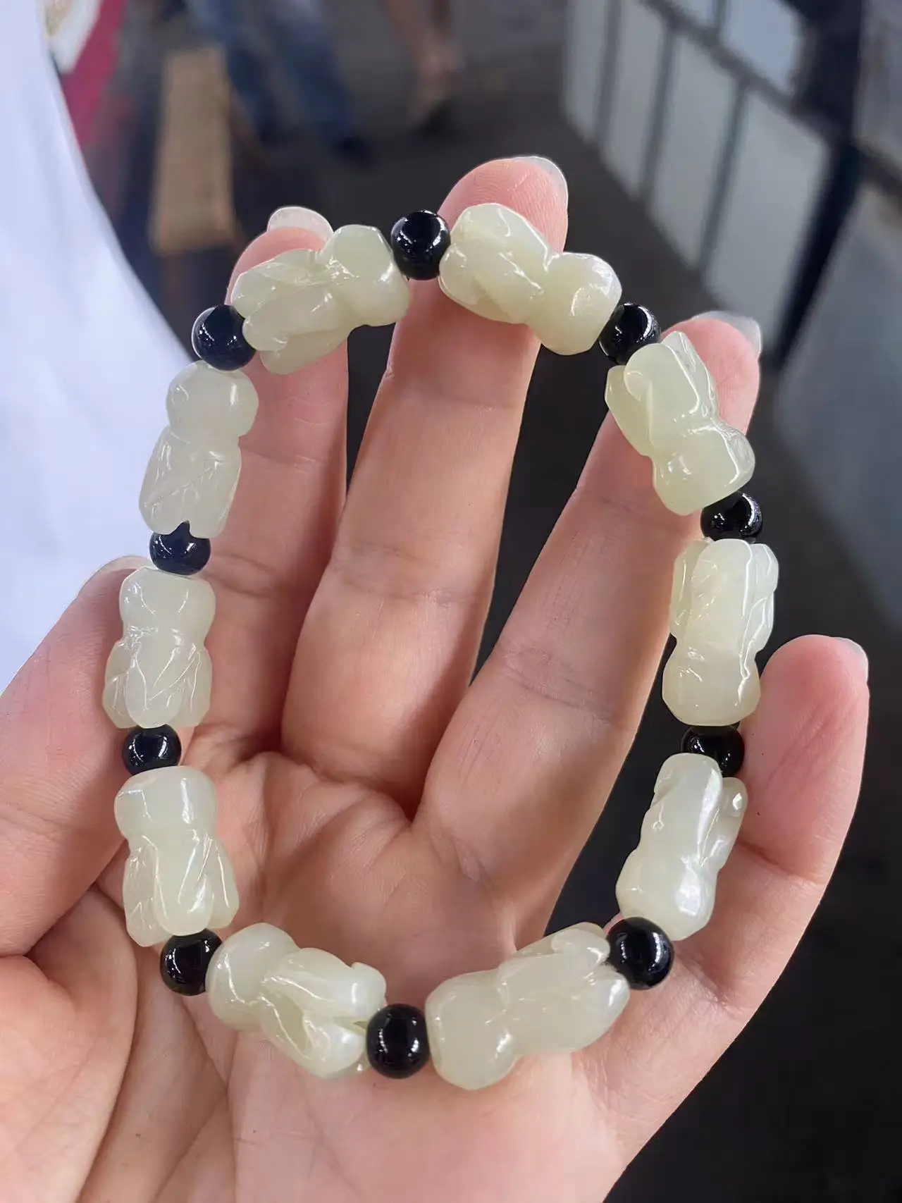 

Natural Hetian Jade pure hand carving Bead Bracelet quality Nephrite Bracelet Unisex style jade jewelry bracelets With certifica