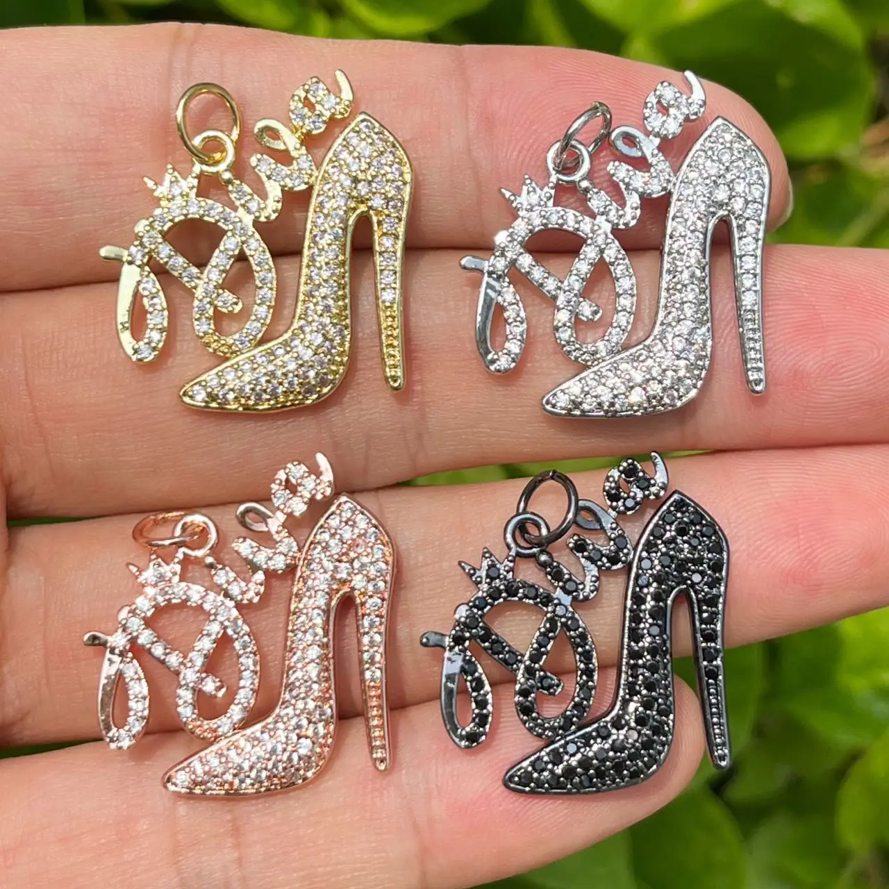 5pcs Cubic Zirconia Paved Words Diva Shoes Charms High Heels Bracelets Pendant Tags for Jewelry Hand Making Accessoires