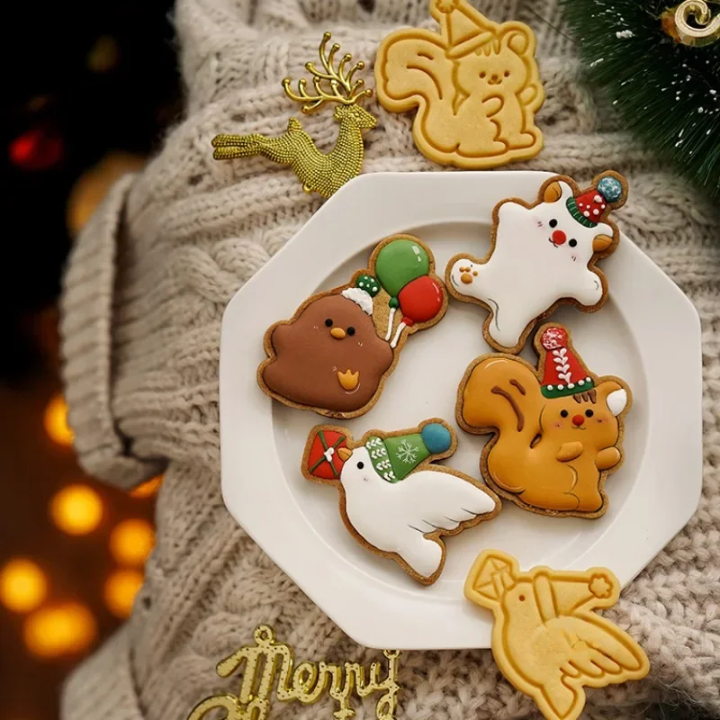 Cute Animals Carnival Cookies Stamps and Cutters Cartoon Squirrel/Bear/Duck/Pigeon Biscuit Molds Fondant Cake Decor Baking Tools