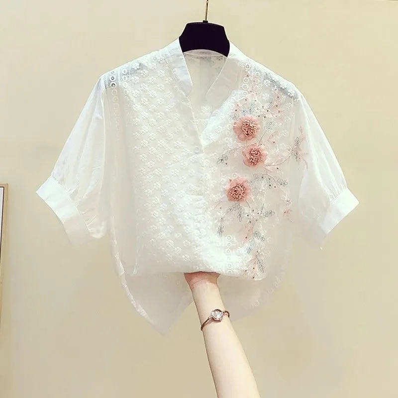 Cotton Short Sleeve White Shirt Blouse Women\'s 2023 Summer Art Embroidery Flower V-Neck Loose Top