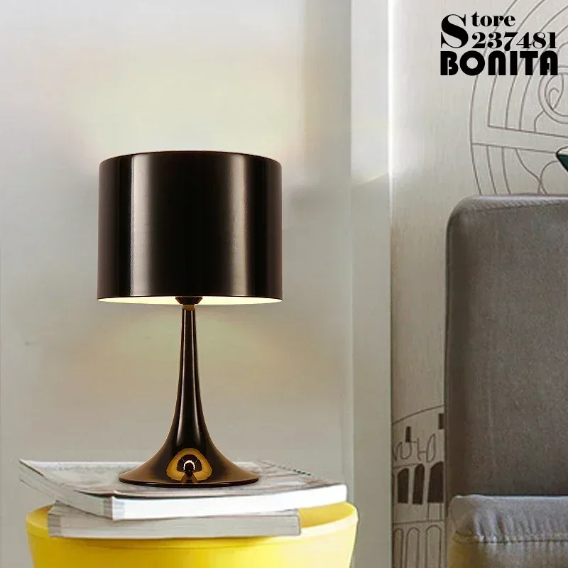 Middle Size Nordic  Classical Mushroom Table Lamp Study Room Living Room Bedroom Interior Design Decoration Reading Desk Lamp