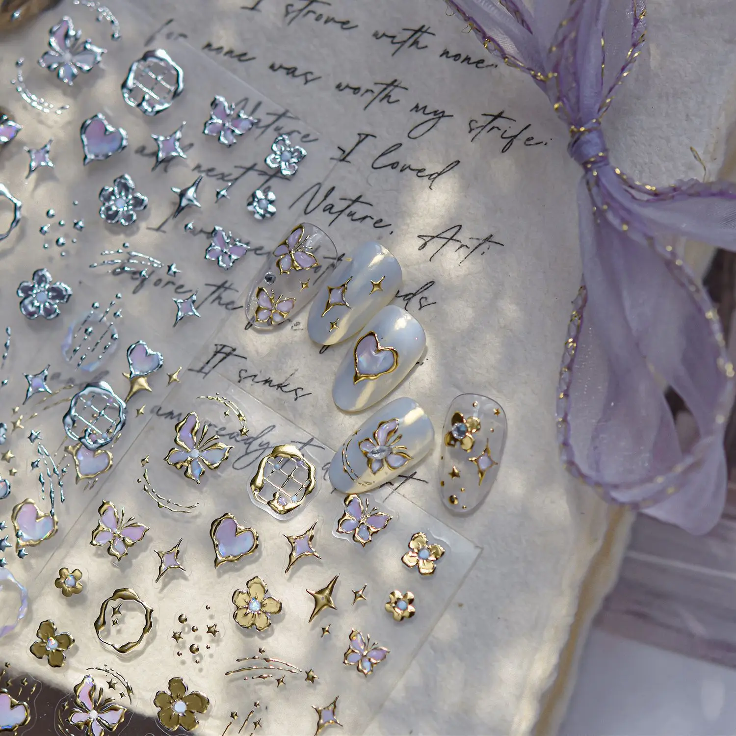 

Exquisite Butterfly Border Photo Frame Nails Sticker Luxury Bronzing Flower Star Moon Heart Gold Silver Nails Art Stickers DIY