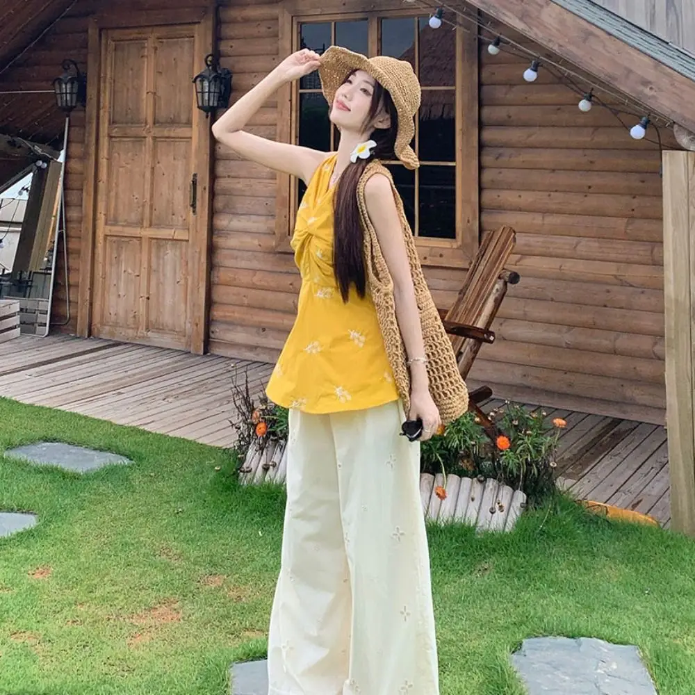 

Ruffle Ruffle Embroidered Flowers Camisole Sleeveless Knot Slim Crop Tops Beachwear Sweet Suspender Vest Travel