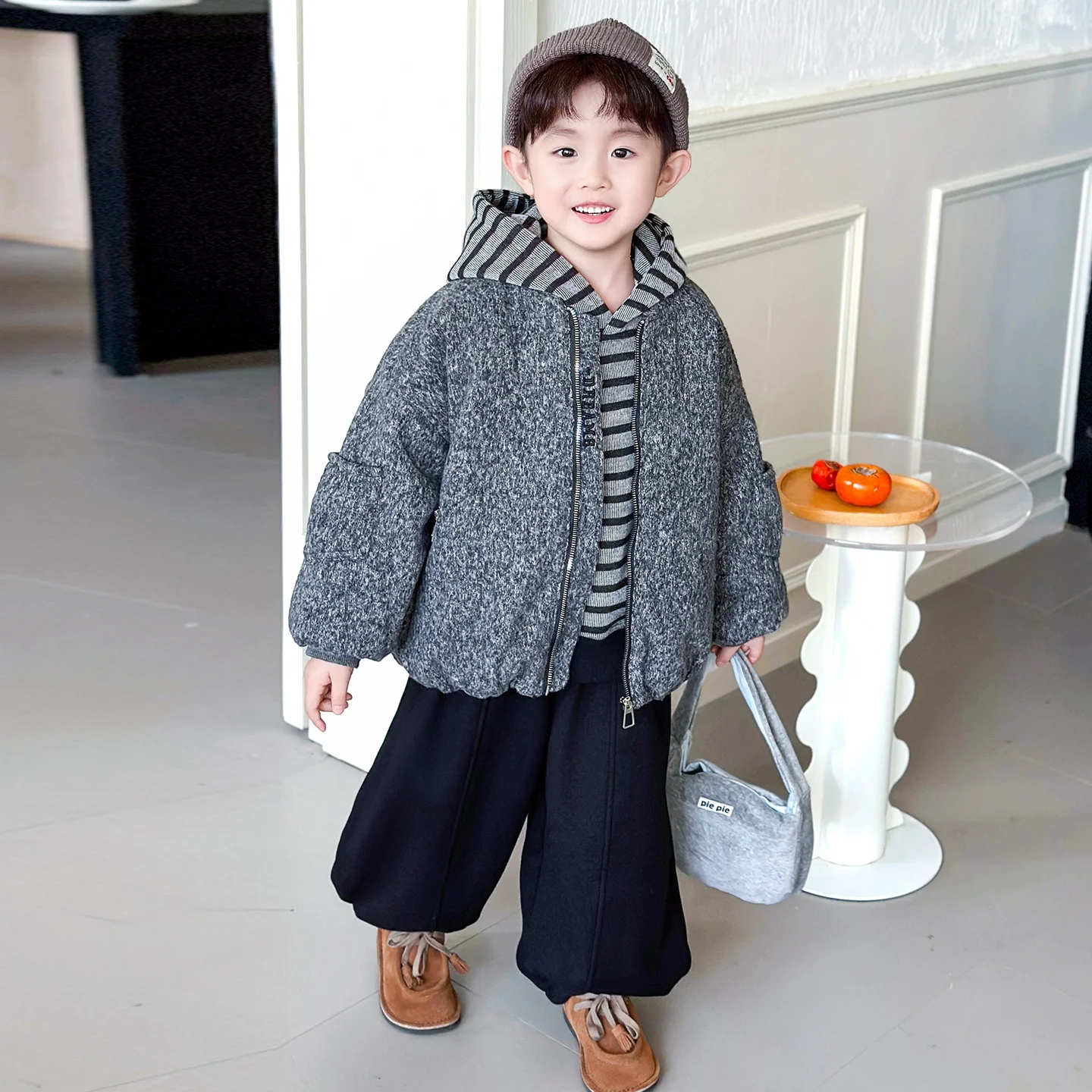 

Утепленное шерстяное пальто и брюки на флисовой подкладке, комплект из трех предметов для мальчиков, зимний модный корейский стильный детский наряд, повседневная спортивная одежда