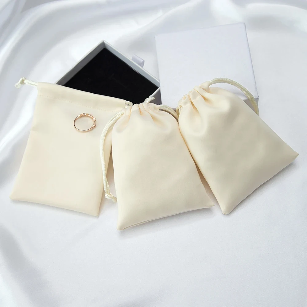 

20/50/100 шт. бежевый шелковый подарочный пакет для ювелирных изделий для упаковки кольца и ожерелья свадебные сувениры атласные мешочки для конфет органайзер для хранения ювелирных изделий