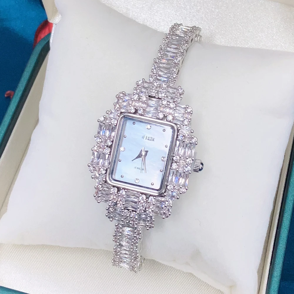 

017426 Luxury Women's Watches Cubic Zircon Full CZ Bracelet Watch for Lady's Wedding Party Fashion Jewelry Accessory