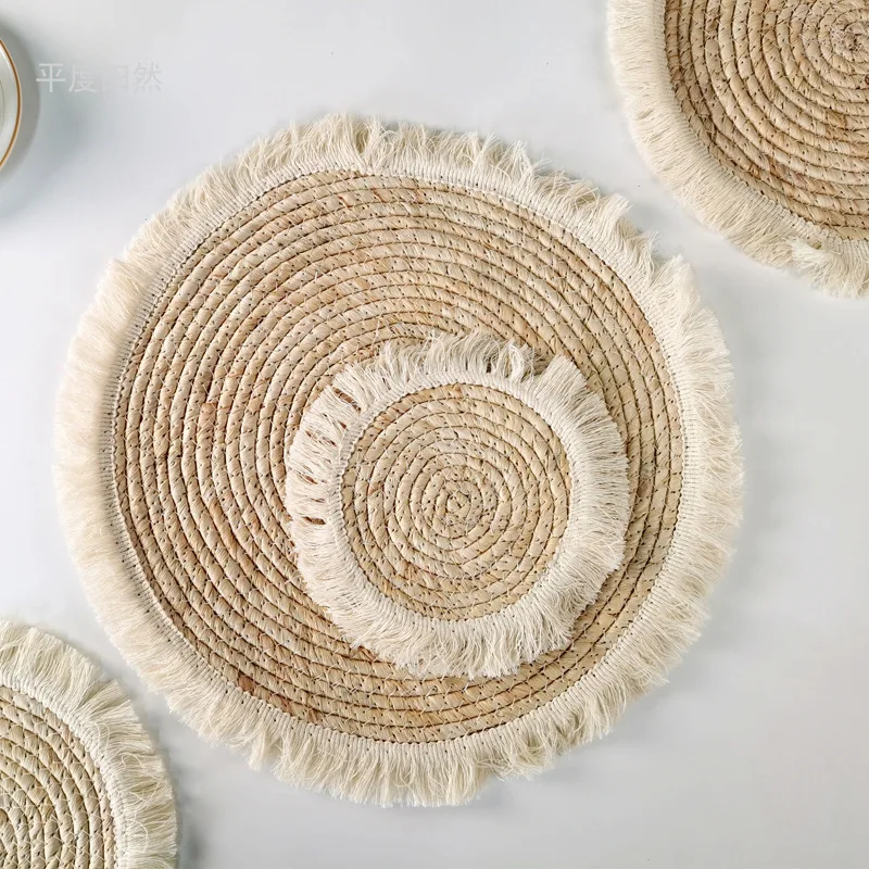 

Modern Minimalist Braided Coaster Thickened Heat Resistant Placemats with Tassel Boho Woven Table Mats for Cups Dishes Dining
