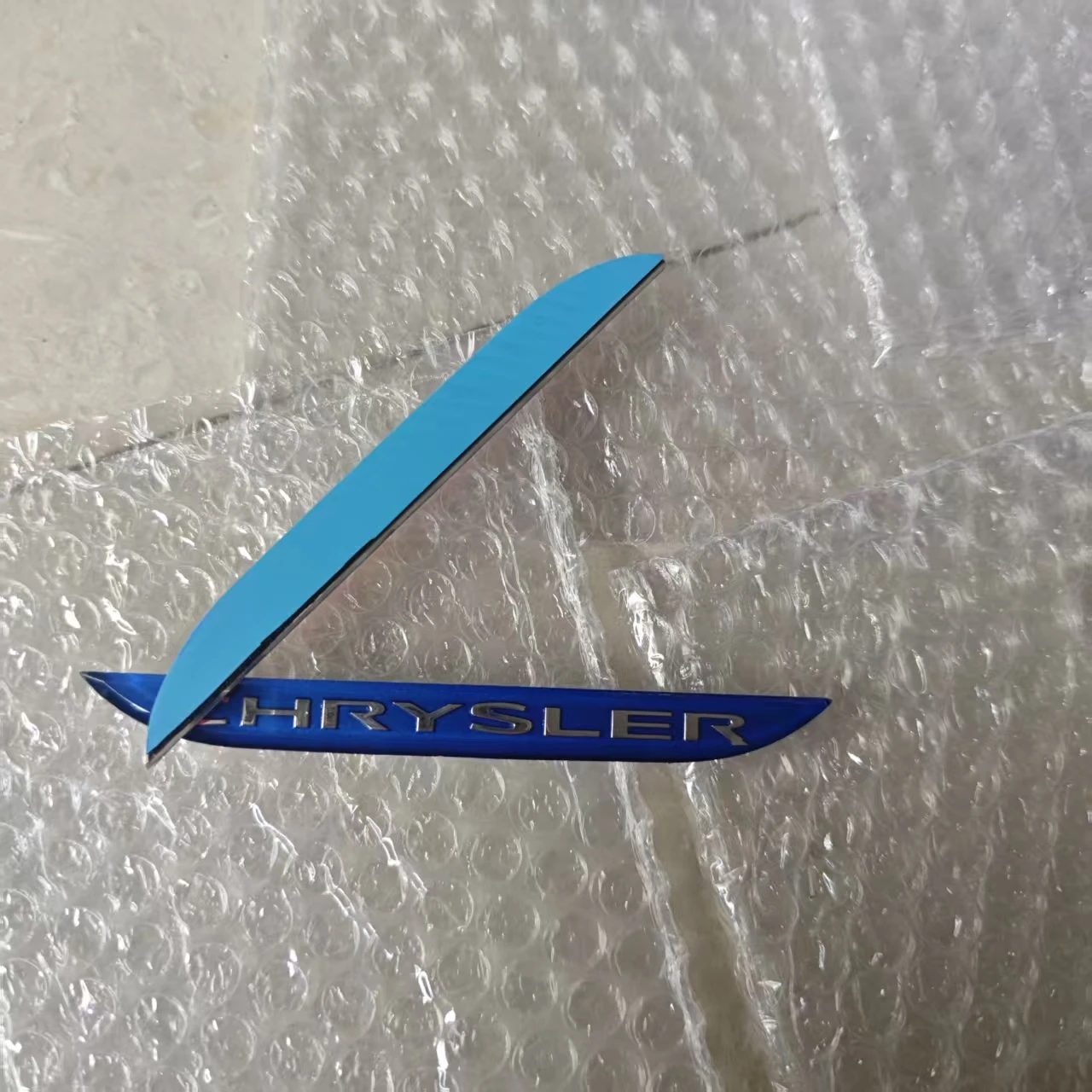 Badge Voor Voorste Embleem Kofferbak Embleem Badge Voor C-hrysler 300C 2005 2006 2007 2008 2009 2010 04805157 68147521 Accessoires