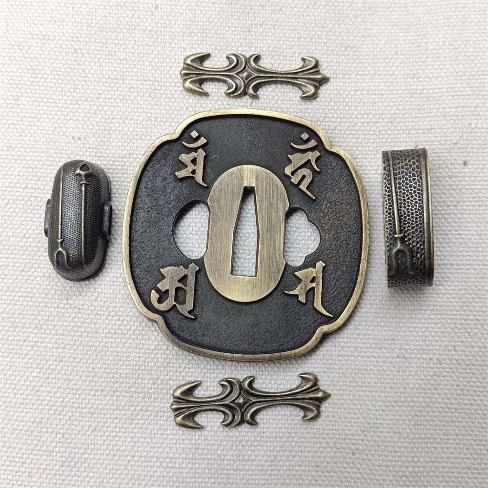 A Set Alloy Tsuba FuchI Kashira Fittings For Japanese Samurai Katana Sword Wakizashi Tanto Sword Katana