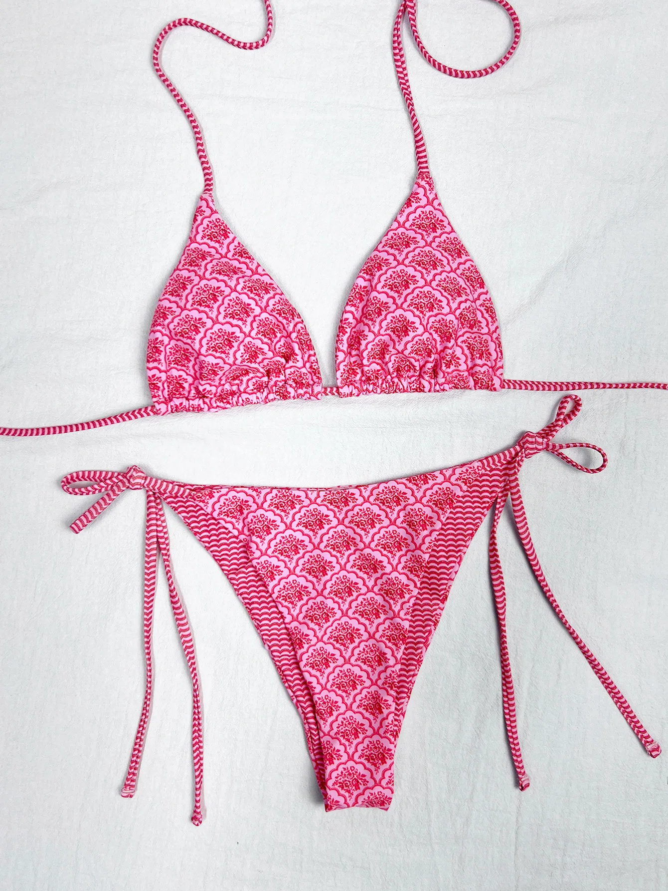 2026 Retro Polka Dot Bikini-Set mit Seitenverschluss für Damen, Sexy Push-Up Neckholder-Bademode, Hochgeschnittener Strand-Badeanzug, Sommer – Detail 40