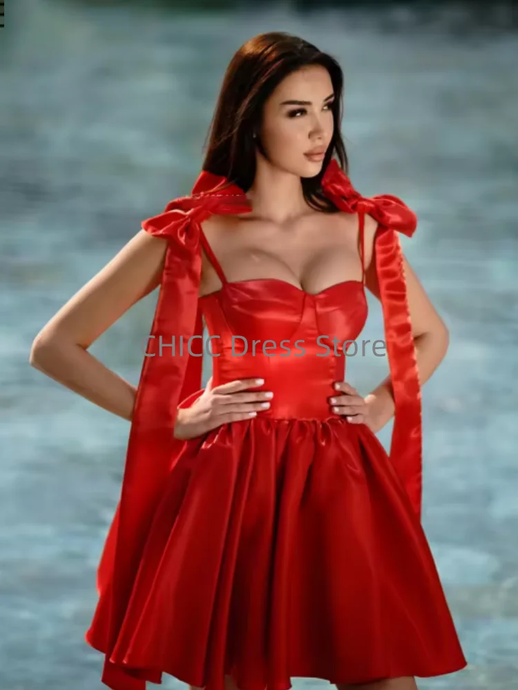 Robes de bal rouges sans bretelles, robe de soirée courte sans manches avec nœud, robe de soirée arabe de retour, personnalisée