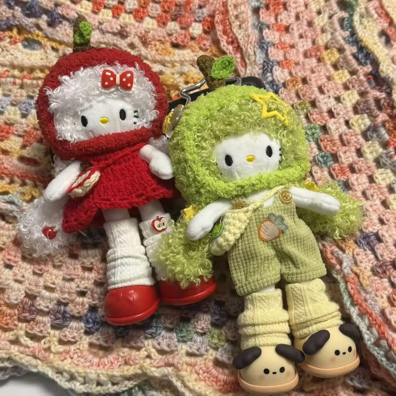 

Hello Kitty Long-Legged Apple Series Keychain Cute Bag Accessory Keyring for Fans Kids Gift