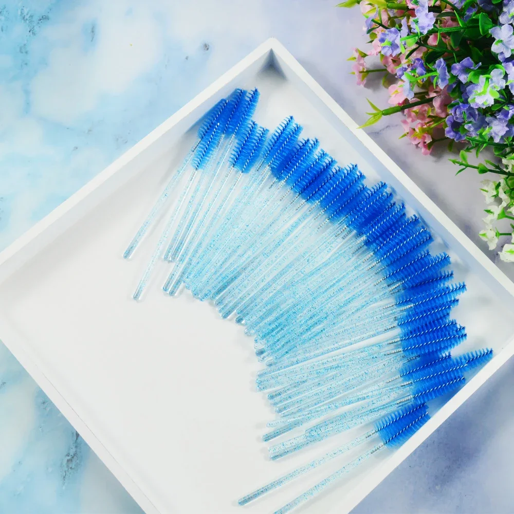 Großhandel Wimpernbürste Make-up-Pinsel 50 Stück Kamm Einweg-Mascara individuelle 6-Farben-Applikator Zauberstab Wimpern-Make-up-Pinsel Werkzeuge