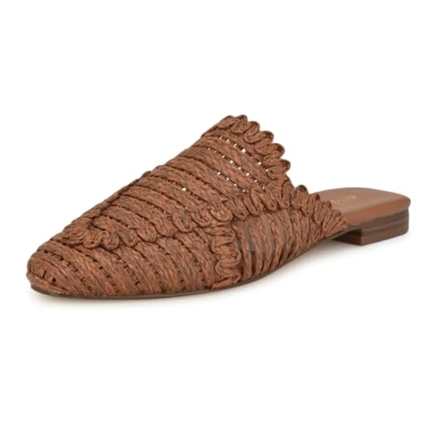 

Женская модель Campton, 2026 год