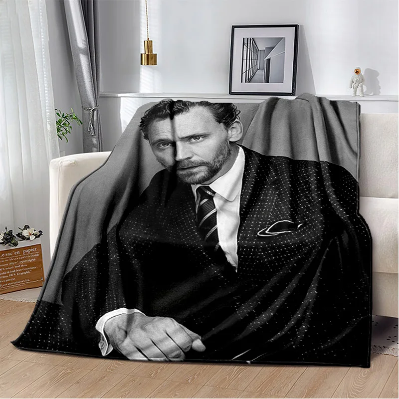 Tom Hiddleston Collage Plaid Actor Soft Plush Blanket,Flannel Blanket Throw Blanket for Living Room Bedroom Bed Sofa Picnic kids