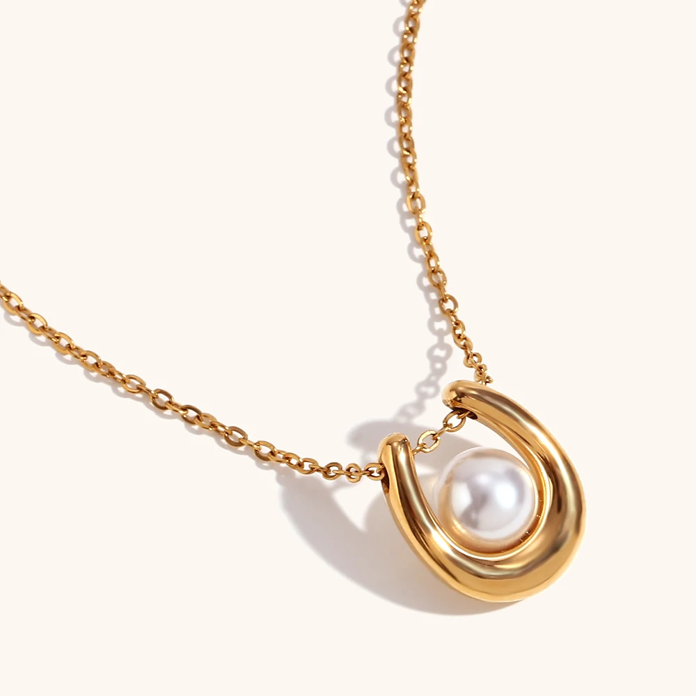 La.Muses New U-shaped Ring Holder Imitation Pearl Pendant Stainless Steel Necklaces For Women Jewelry Waterproof Accessory Gift