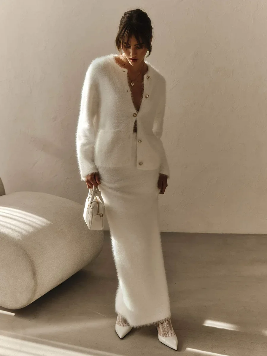 Wolfeel 秋冬カーディガンスカート 2 点セット女性フリースニット長袖シングルブレストぬいぐるみニットファッション衣装