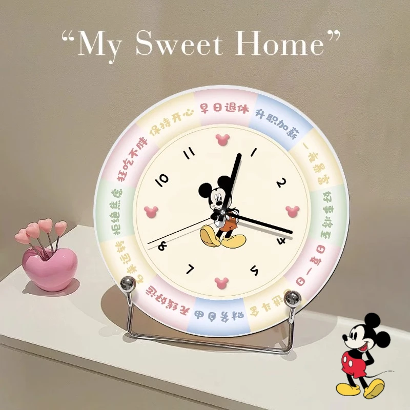 Disney Mickey Cartoon Orologio carino Creativo Kawaii Casa Camera da letto Desktop Orologio da tavolo Orologio da parete silenzioso Anime Regalo all'ingrosso