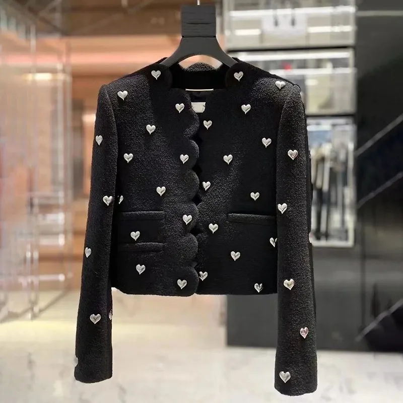 

French Style Spring Autumn Elegant Short Coat Heavy Work Love Heart Metal Decoration Slim Black Jacket Outwear q215