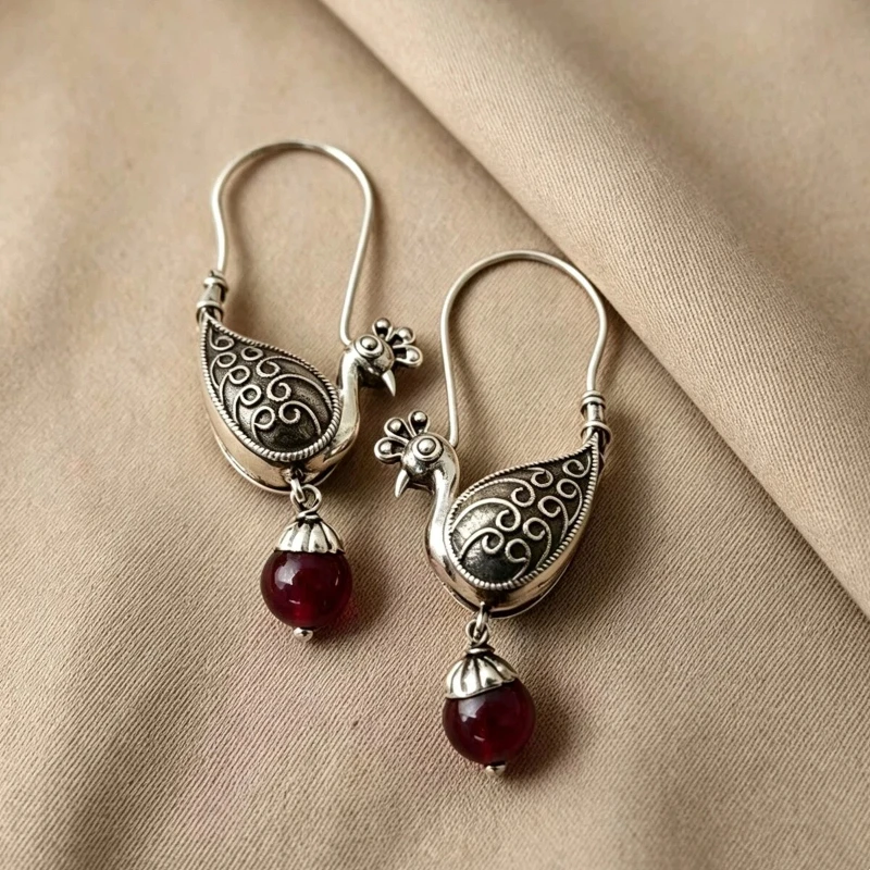 Vintage Peacock Animal Earrings Silver Color Ethnic Red Bead Drop Earrings for Women Boho Tribal Women Gypsy Party Jewelry Gifts