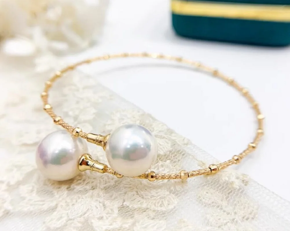 

Stunning New Design 9-10mm South Sea Perfect Round White Pearl Bracelet 7.5-8"