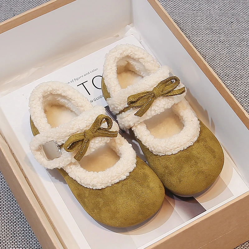 Girls Faux‑Suede Sherpa Trim Mary Jane Shoes, Bow Decoration Plush‑Lined Adjustable Buckle Winter Flat Shoes