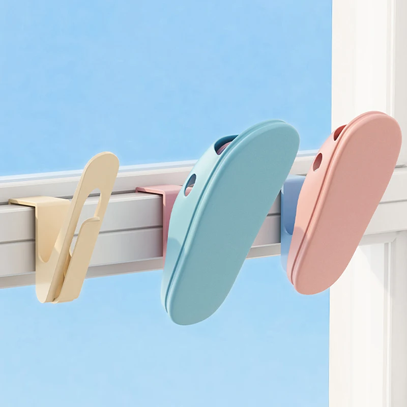 2pcs Plastic Drying Shoe Racks No Punching Simple Slipper Hook Wall Mounted Drain Rack Outdoor Hanging Storage Shoe Hanger Rack