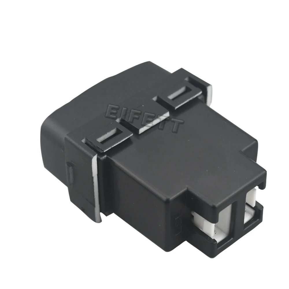New QC3.0 Double socket USB Quick Car Charger Socket For Mitsubishi Outlander Lancer EX Pajero Sport ASX V73 V93 V97  2007-2012 view 5