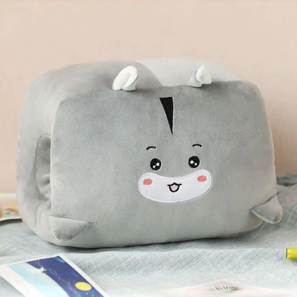 ตุ๊กตาอุ่นมือ หมอนอุ่นมือ ตุ๊กตาสัตว์นุ่มพิเศษ หมอนอิงสำหรับงีบในออฟฟิศ ของเล่นตุ๊กตาสำหรับฤดูหนาว