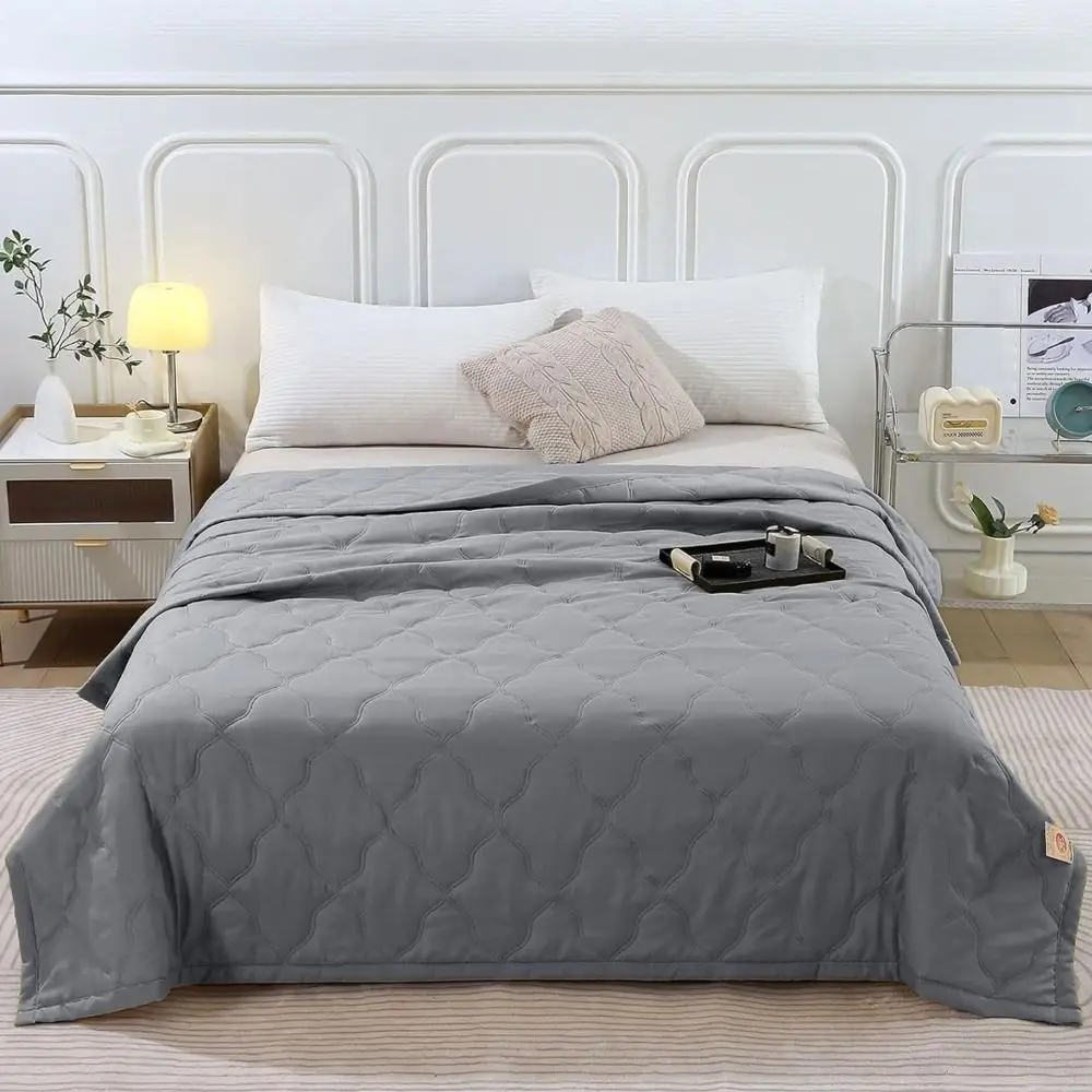 New Double Sided Cooling Blanket Skin-Friendly Cold Effect Conditioning Quilt Breathable Solid Color Cooler Quilt