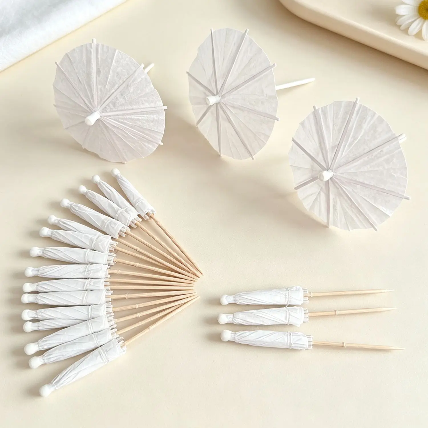 50Pcs White Umbrella Graffiti Cocktail Drink Picks Food Fruit Bamboo Toothpick Dessert Cake Stick for Wedding Theme Party Decor - view 4